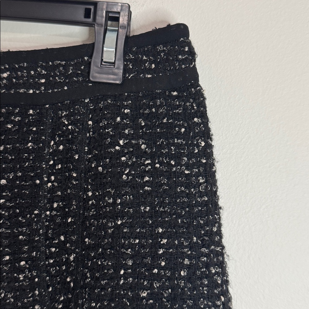 Gerard Darel Black/White Bouclé Tweed Pleated Mini Skirt size EU 40 - Picture 5 of 9